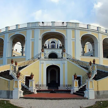 Anthea Panzió Ercolano